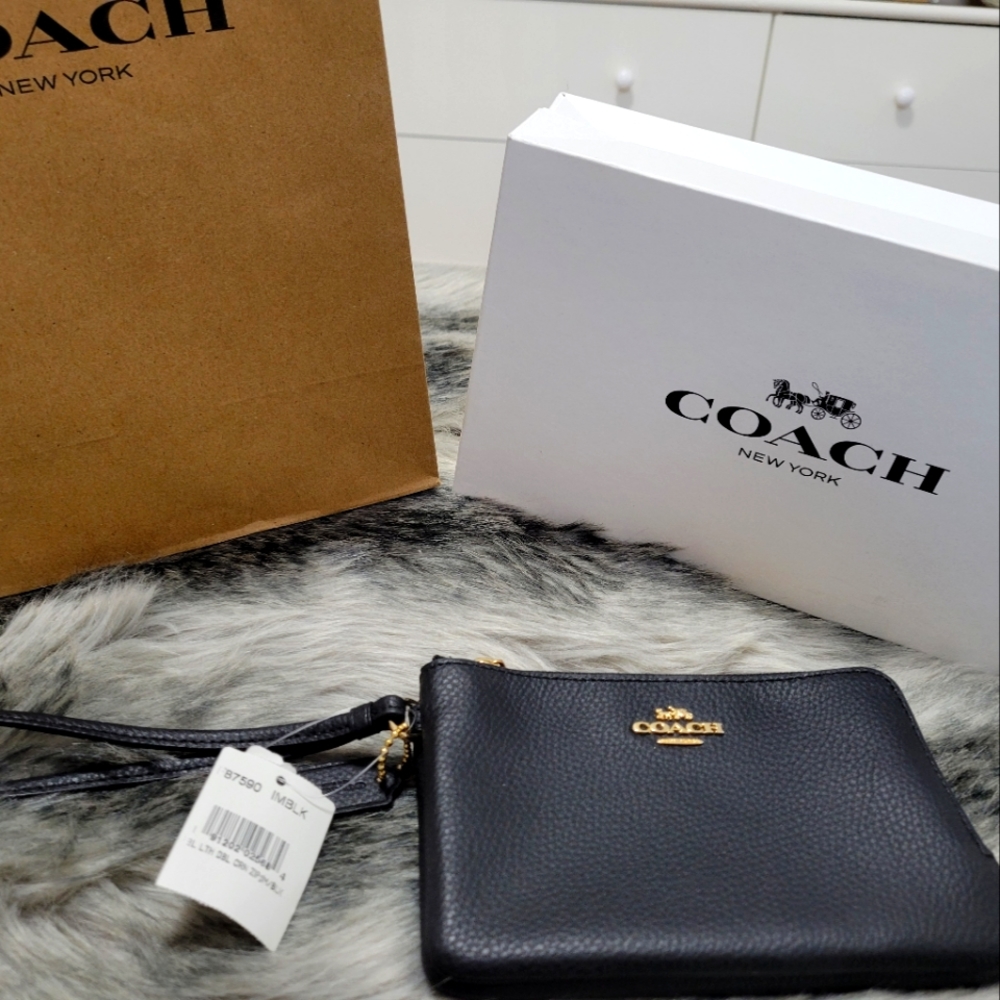 Double Corner Zip Wristlet BNWT